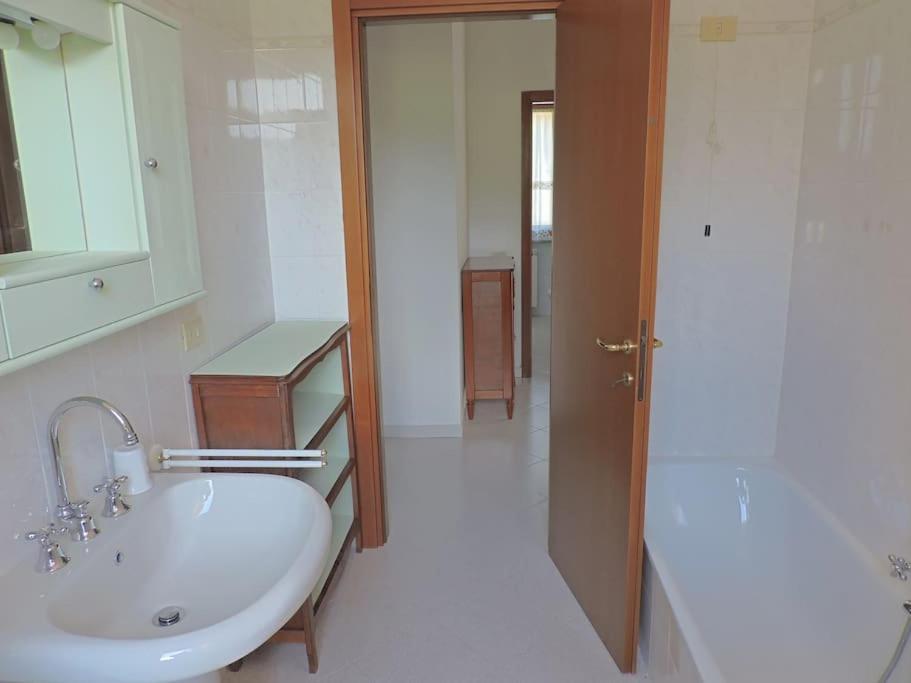 Casa Vacanze La Cicala Pontremoli Extérieur photo