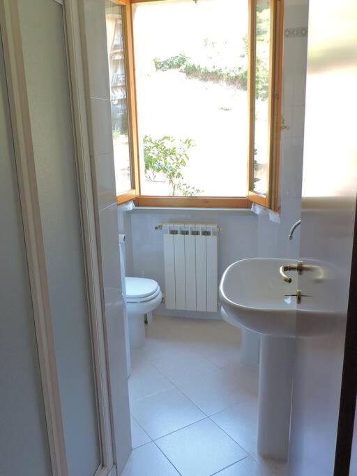 Casa Vacanze La Cicala Pontremoli Extérieur photo