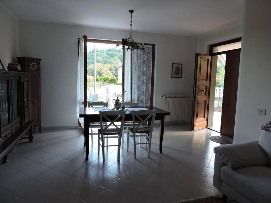 Casa Vacanze La Cicala Pontremoli Extérieur photo