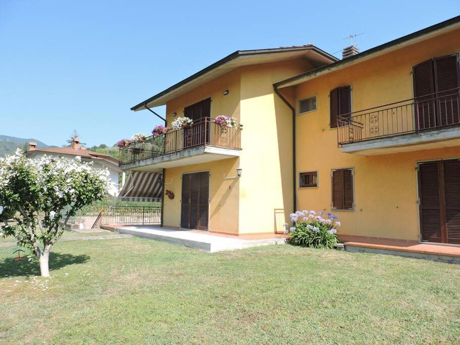 Casa Vacanze La Cicala Pontremoli Extérieur photo